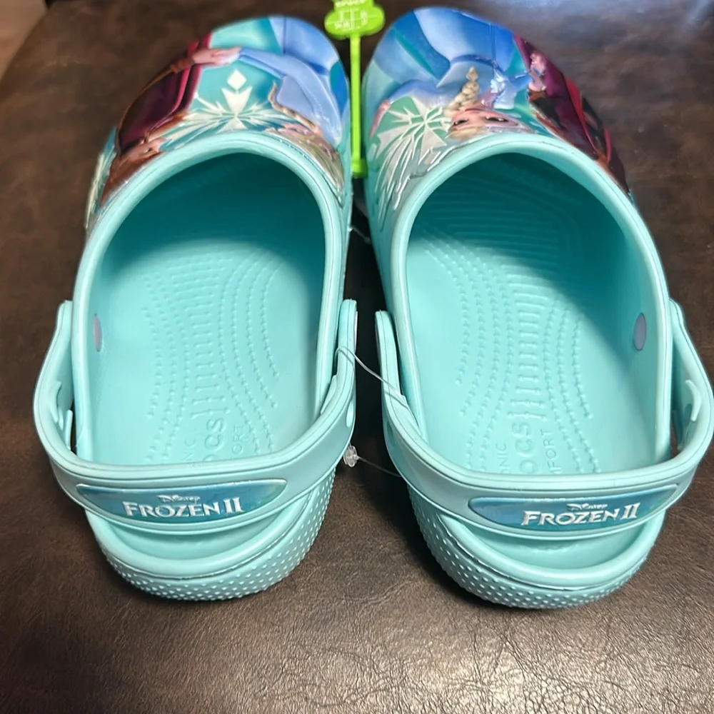 CROCS DISNEY FROZEN II CLOGS: BLUE: NEW WITH TAGS: SIZE 3
